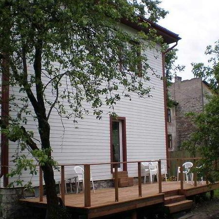 Vabriku Guesthouse Ταλίν Εξωτερικό φωτογραφία